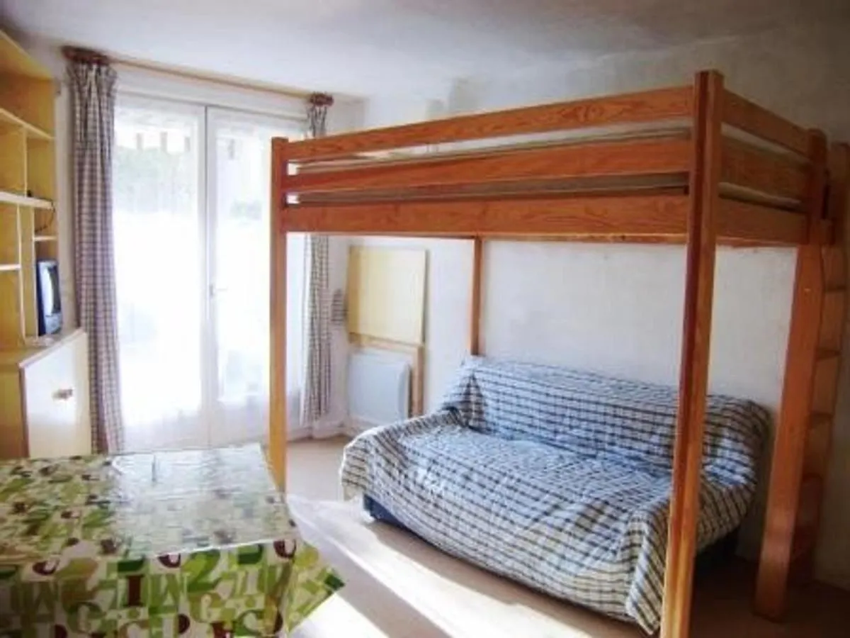 Apartment Studio Cabine 2 Pers Avec Parking A Esquieze-Sere - Fr-1-402-124 France